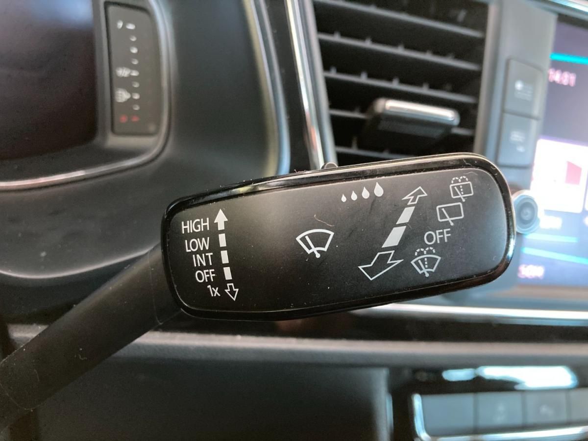 seat-leon-2020-gasolina-999cc