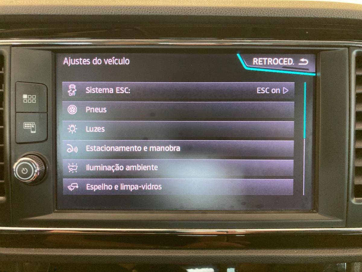 seat-leon-2020-gasolina-999cc