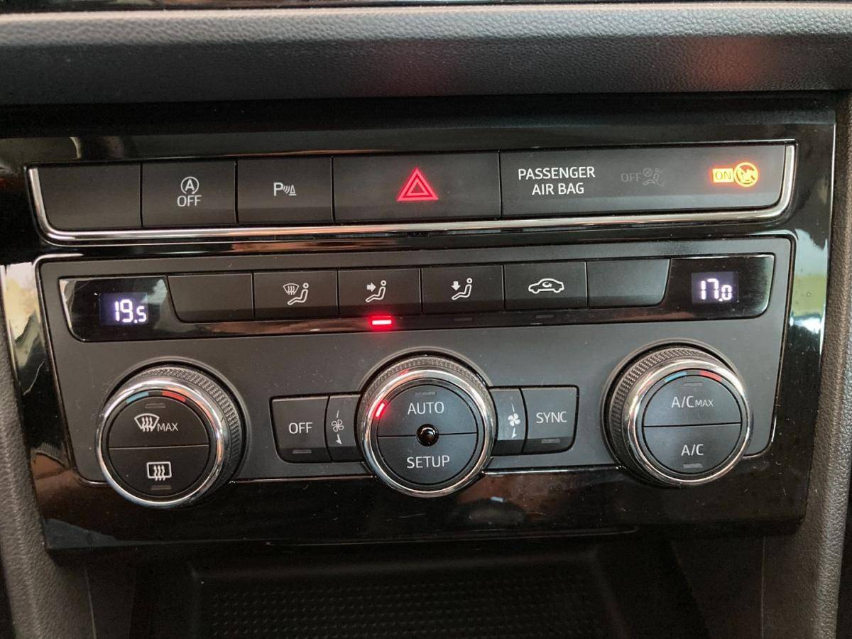 seat-leon-2020-gasolina-999cc