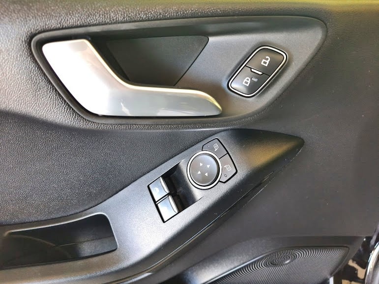 ford-fiesta-2020-gasolina-1084cc