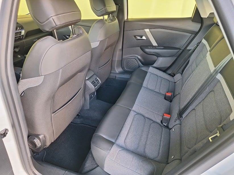 citroen-c4-2023-gasolina-1199cc