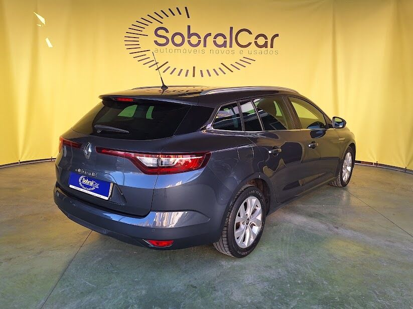 renault-megane-sport-tourer-2019-gasolina-1332cc