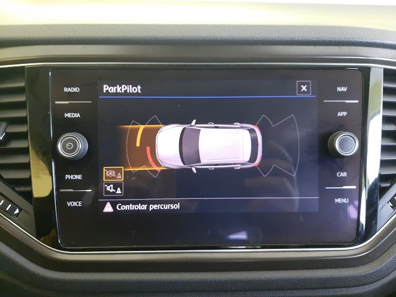 volkswagen-t-roc-2019-diesel-1598cc