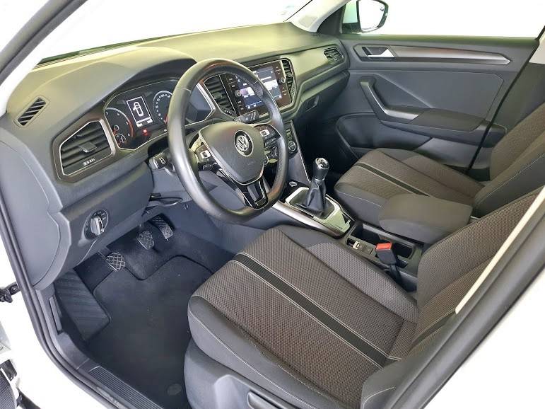 volkswagen-t-roc-2019-diesel-1598cc