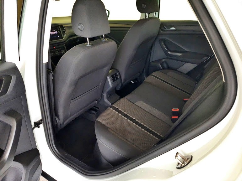 volkswagen-t-roc-2019-diesel-1598cc