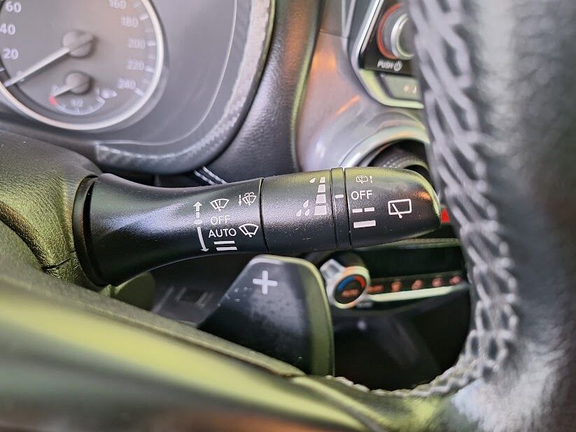nissan-juke-2023-gasolina-999cc