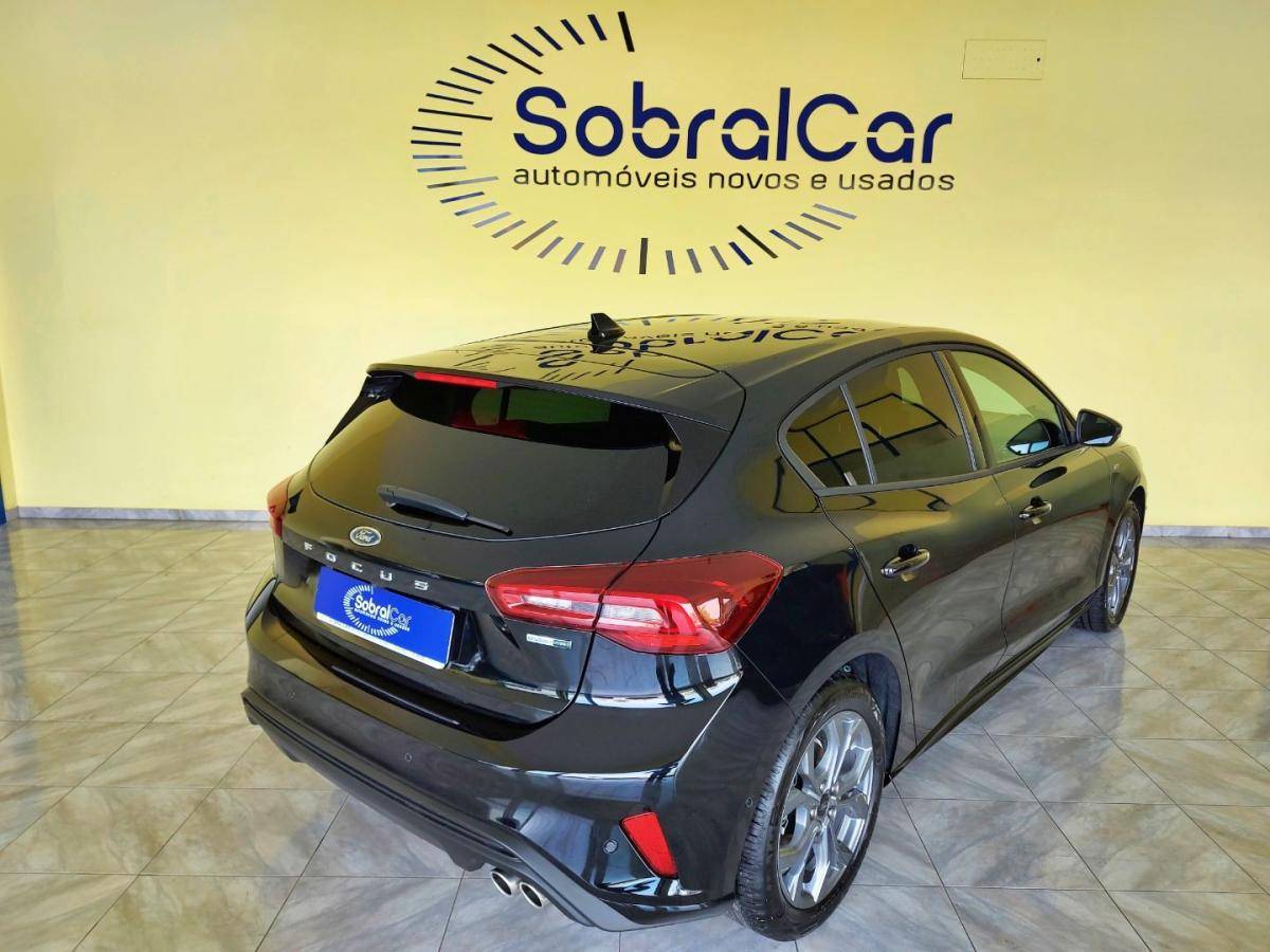 ford-focus-2022-gasolina-998cc