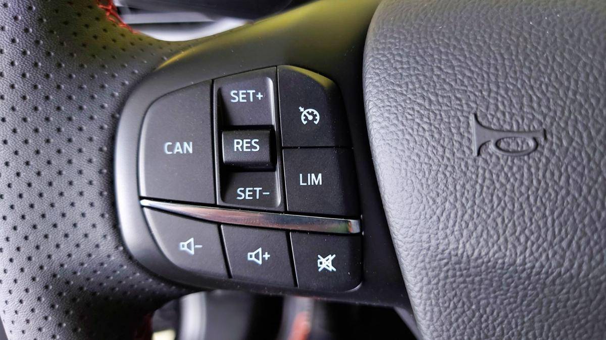 ford-focus-2022-gasolina-998cc