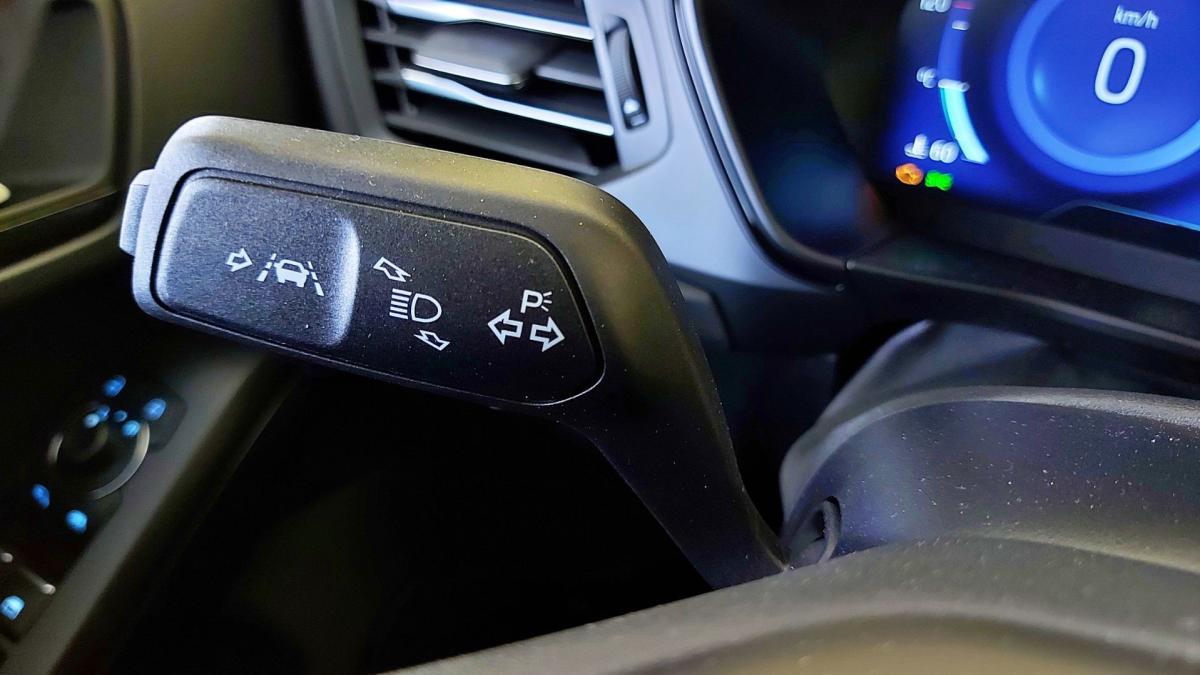 ford-focus-2022-gasolina-998cc