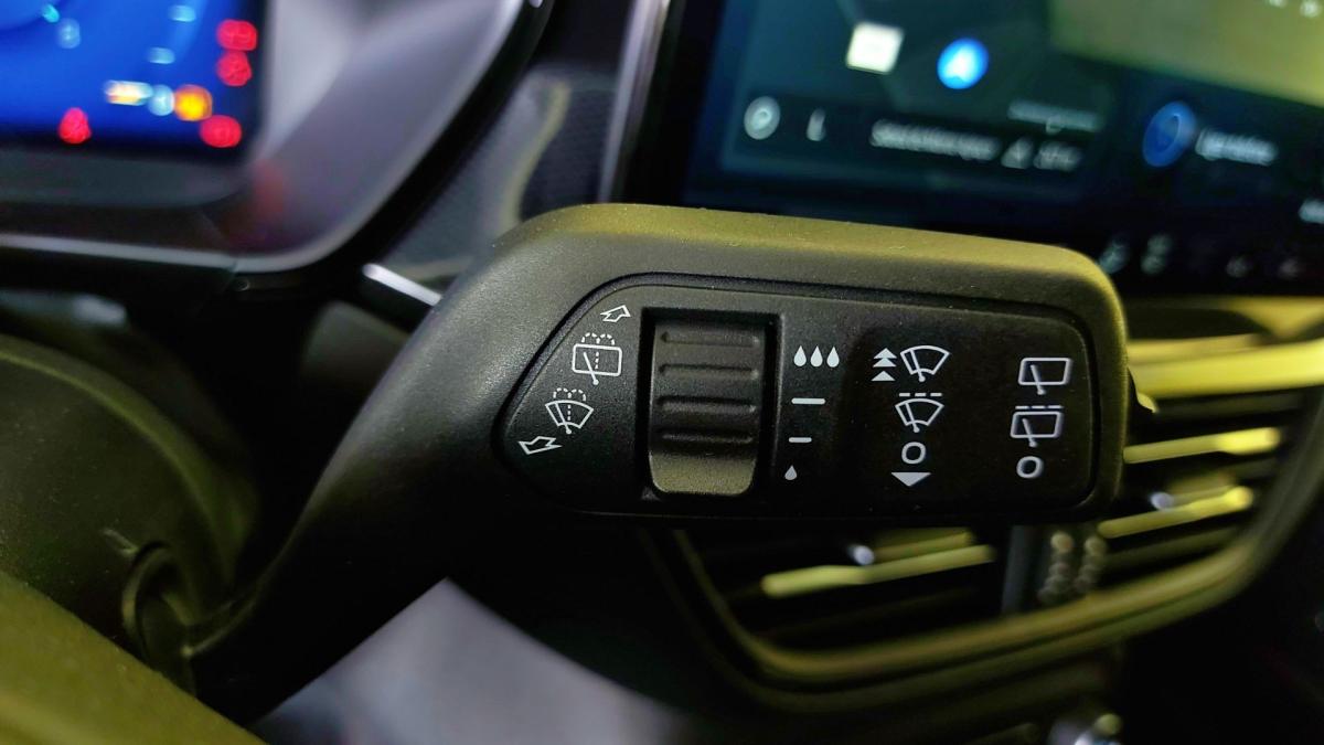 ford-focus-2022-gasolina-998cc