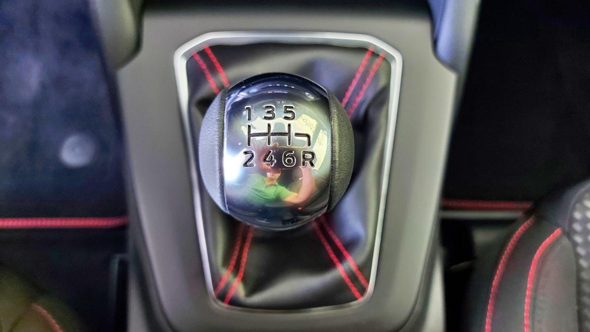 ford-focus-2022-gasolina-998cc