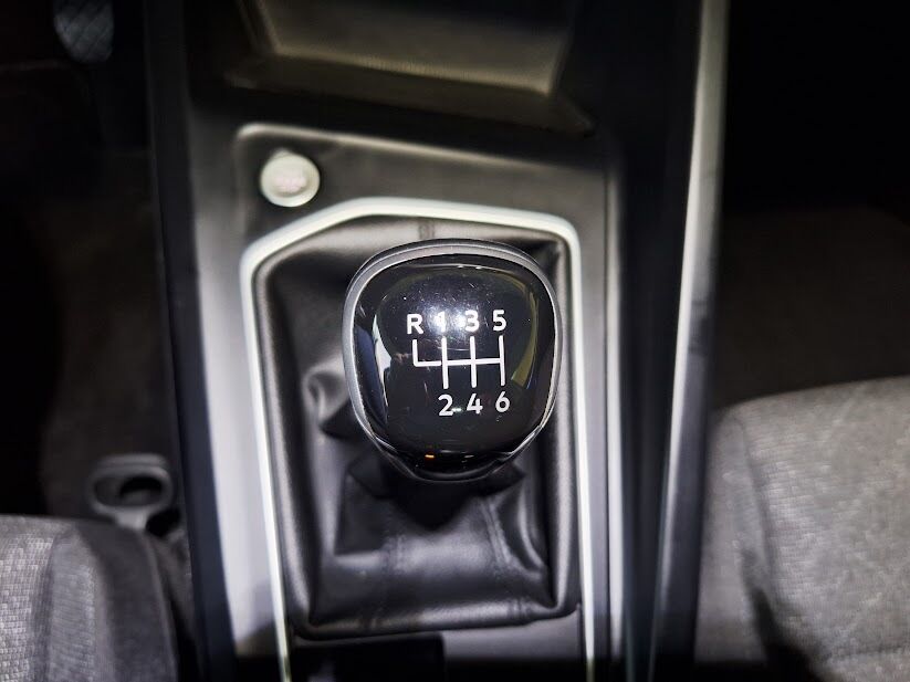 volkswagen-golf-2022-gasolina-999cc