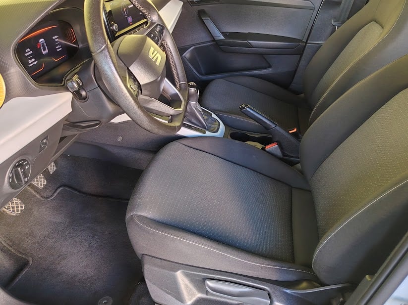 seat-arona-2023-gasolina-999cc