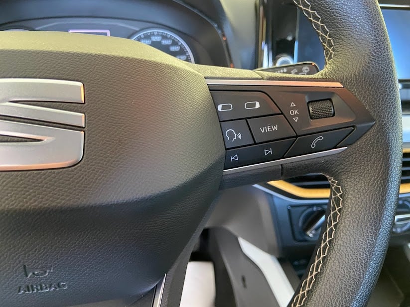 seat-arona-2022-gasolina-999cc