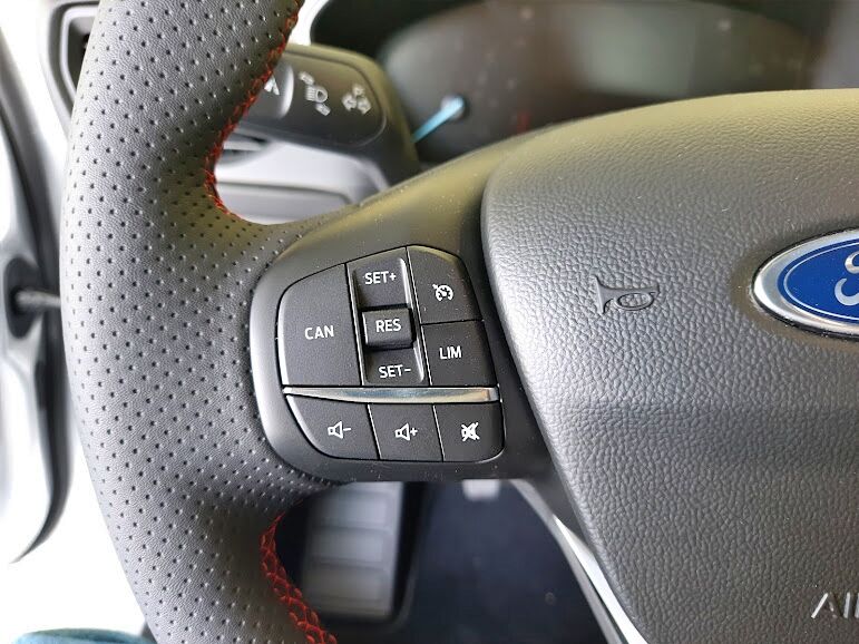 ford-focus-sw-2022-gasolina-998cc