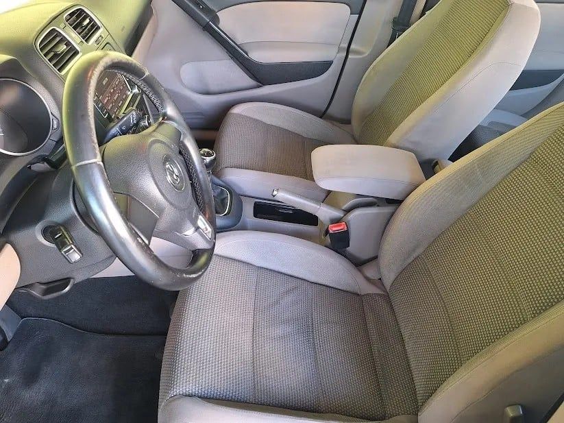 volkswagen-golf-2009-diesel-1968cc