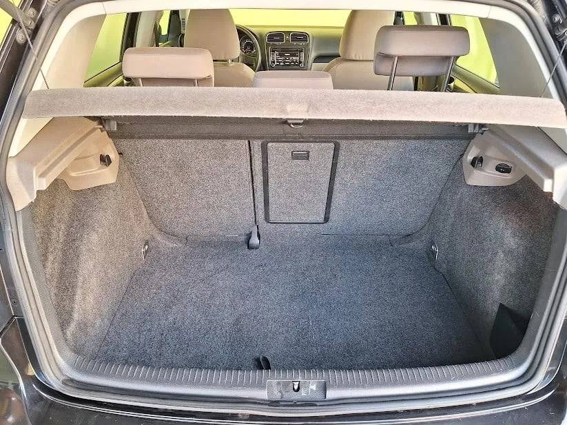 volkswagen-golf-2009-diesel-1968cc