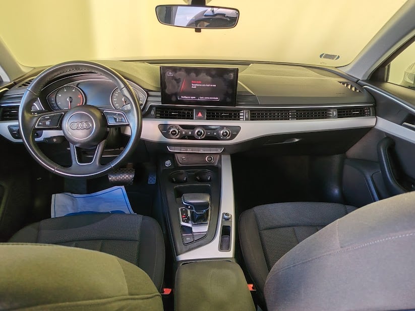 audi-a4-avant-2021-diesel-1968cc