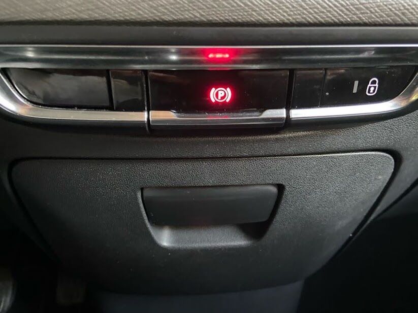 citroen-grand-c4-2022-diesel-1499cc
