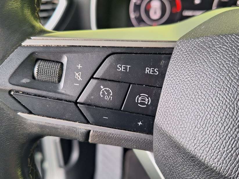 seat-leon-2-0-tdi-2022-diesel-1968cc