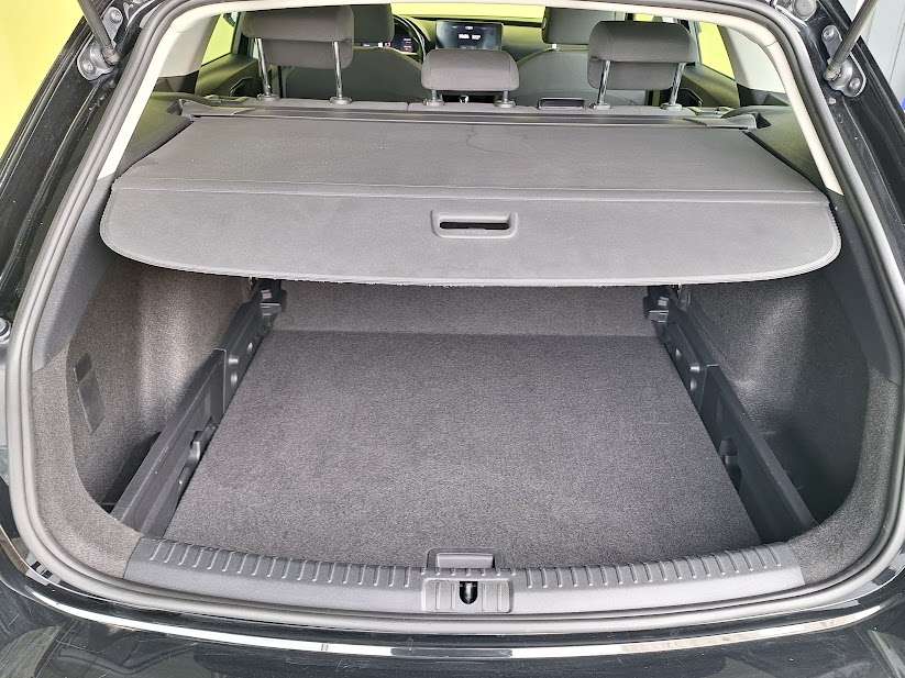 seat-leon-2-0-tdi-2022-diesel-1968cc