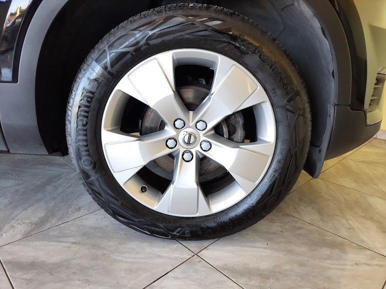volvo-xc40-2018-diesel-1969cc