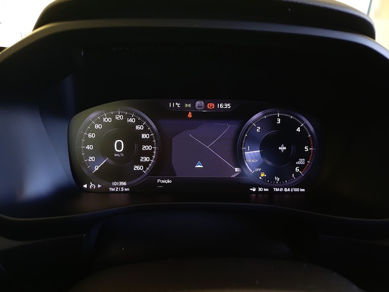 volvo-xc40-2018-diesel-1969cc