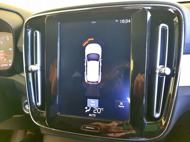 volvo-xc40-2018-diesel-1969cc