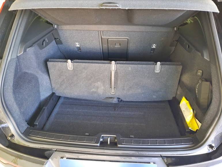 volvo-xc40-2018-diesel-1969cc