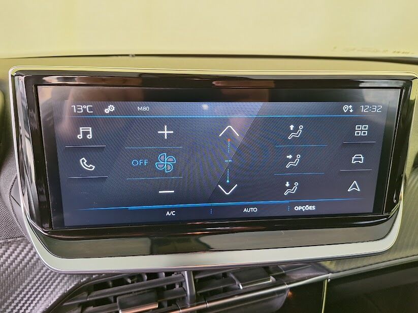 peugeot-2008-2023-gasolina-1199cc