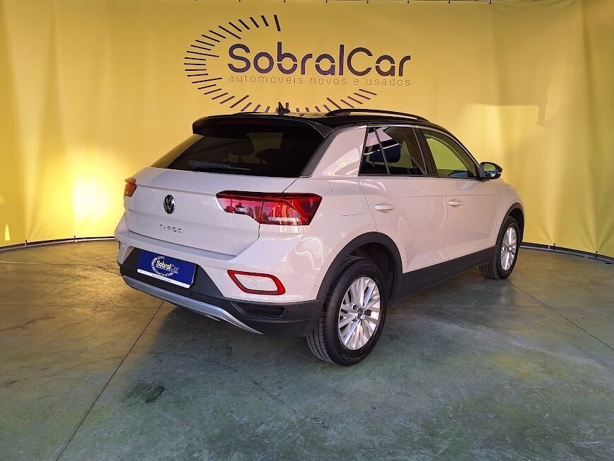 volkswagen-t-roc-2023-gasolina-999cc