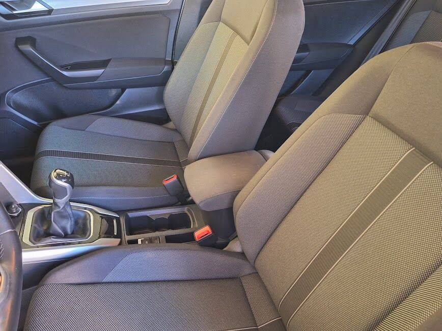 volkswagen-t-roc-2023-gasolina-999cc