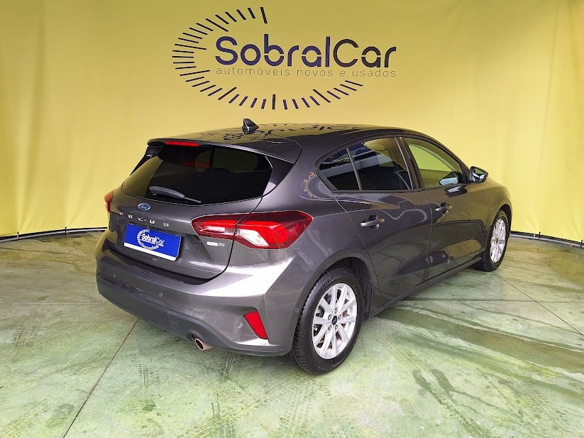ford-focus-2022-gasolina-998cc