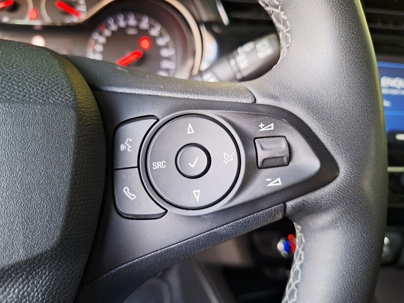 opel-corsa-2023-gasolina-1199cc
