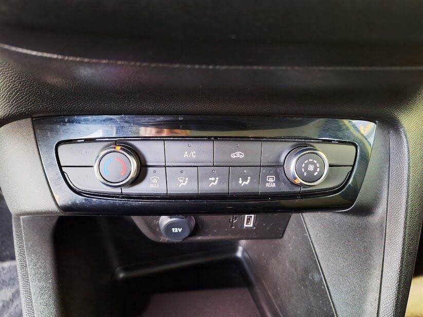 opel-corsa-2023-gasolina-1199cc
