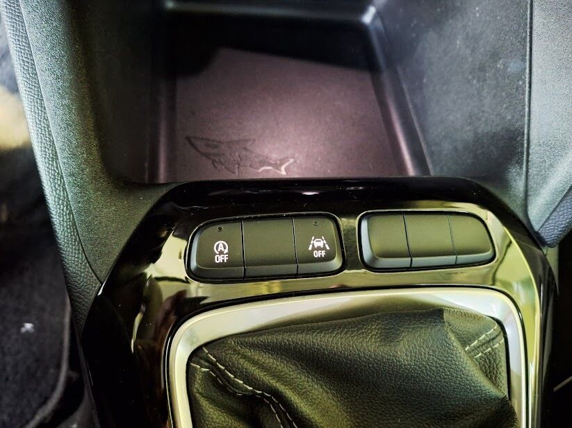 opel-corsa-2023-gasolina-1199cc