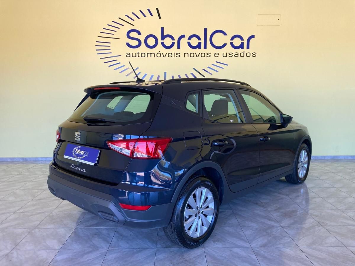 seat-arona-2022-gasolina-999cc