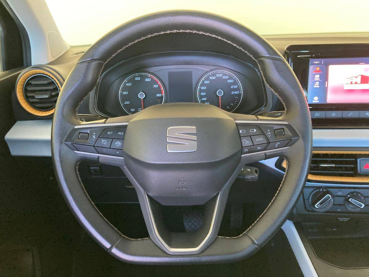 seat-arona-2022-gasolina-999cc