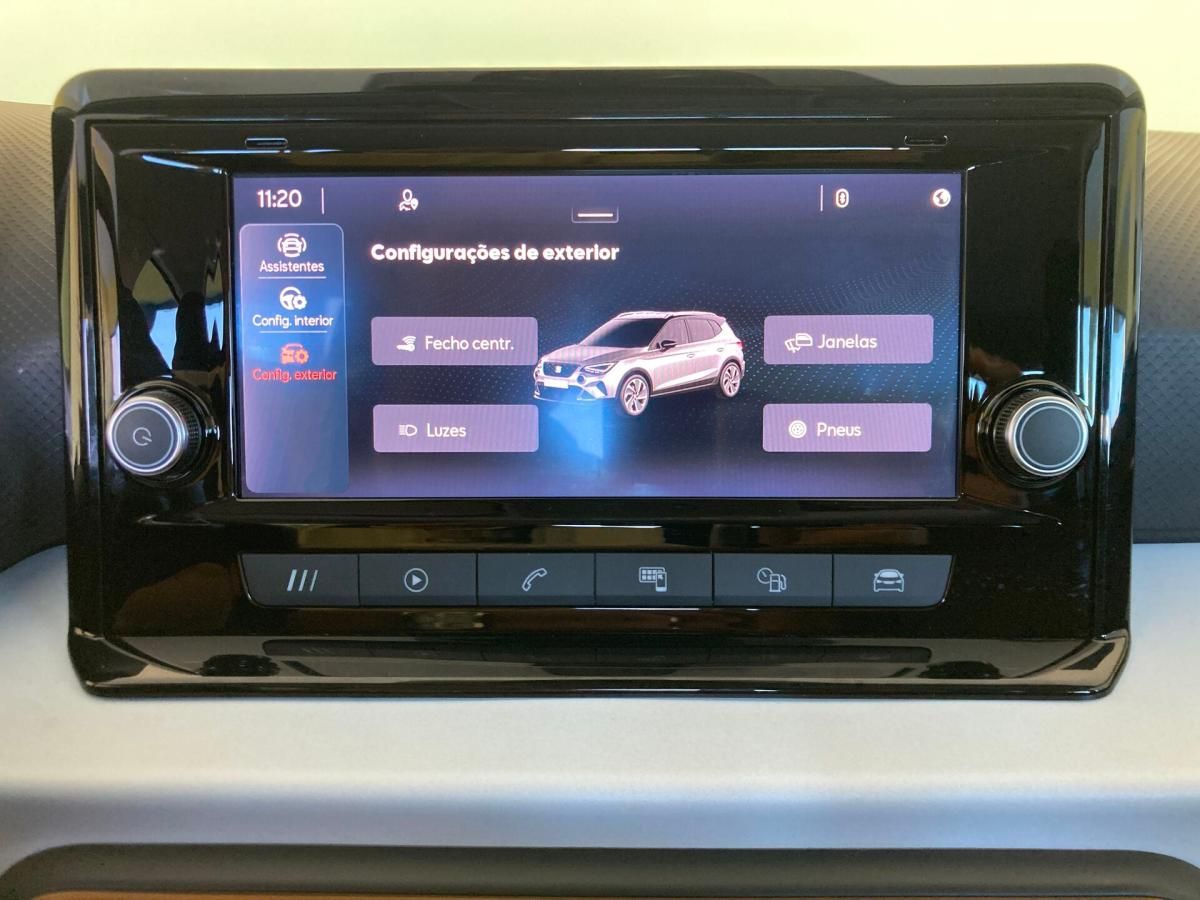seat-arona-2022-gasolina-999cc