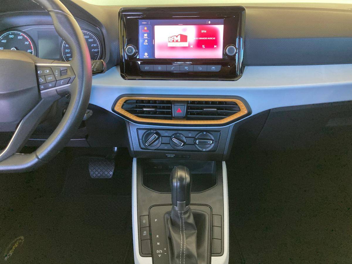 seat-arona-2022-gasolina-999cc