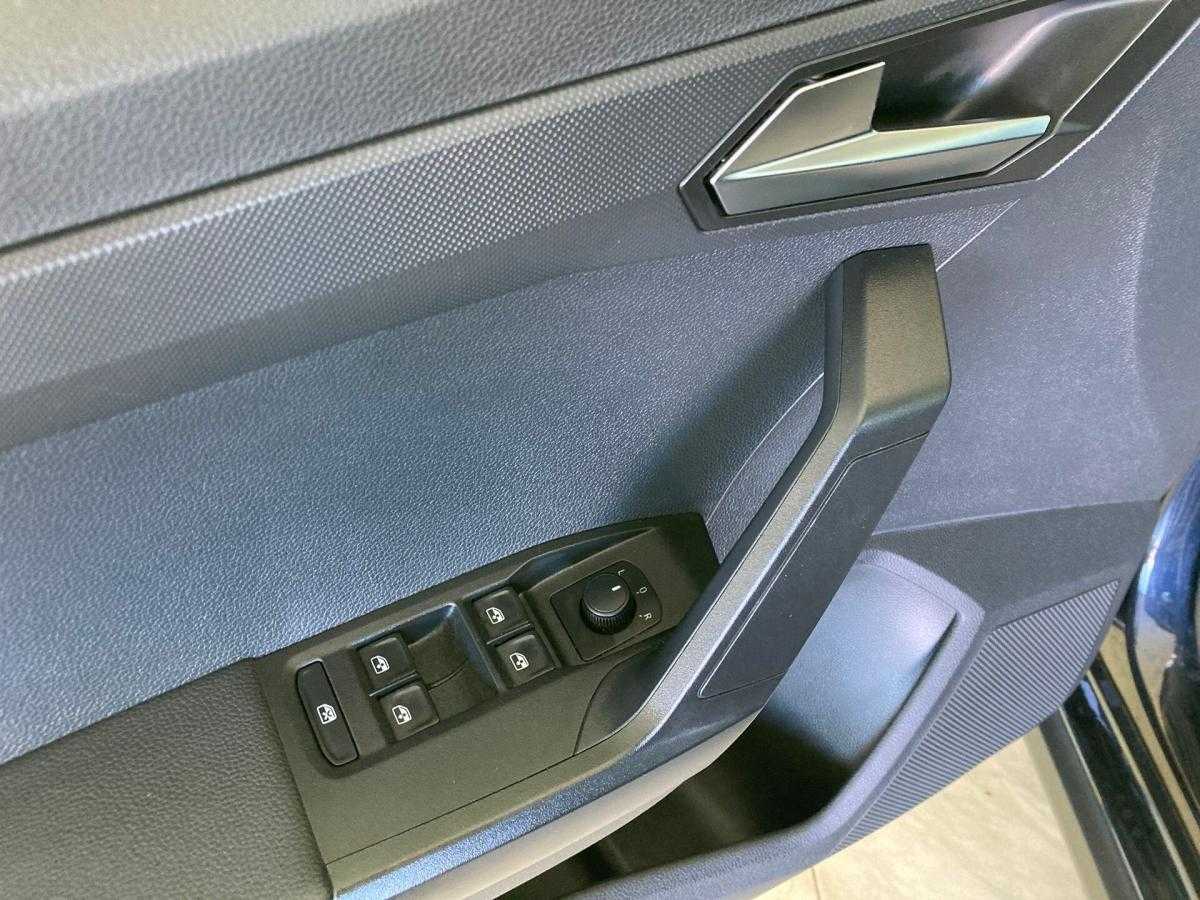 seat-arona-2022-gasolina-999cc