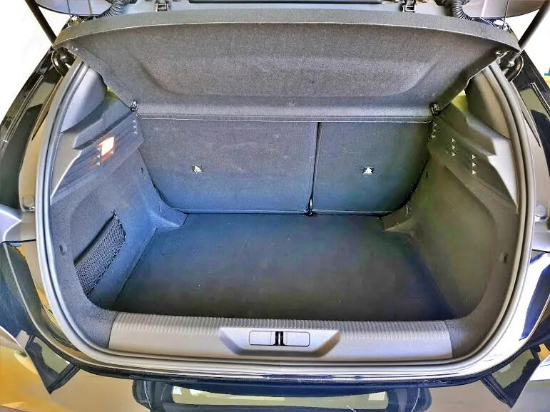 peugeot-308-2023-gasolina-1199cc