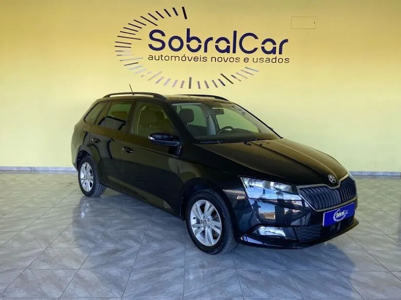 skoda-fabia-break-2022-gasolina-999cc