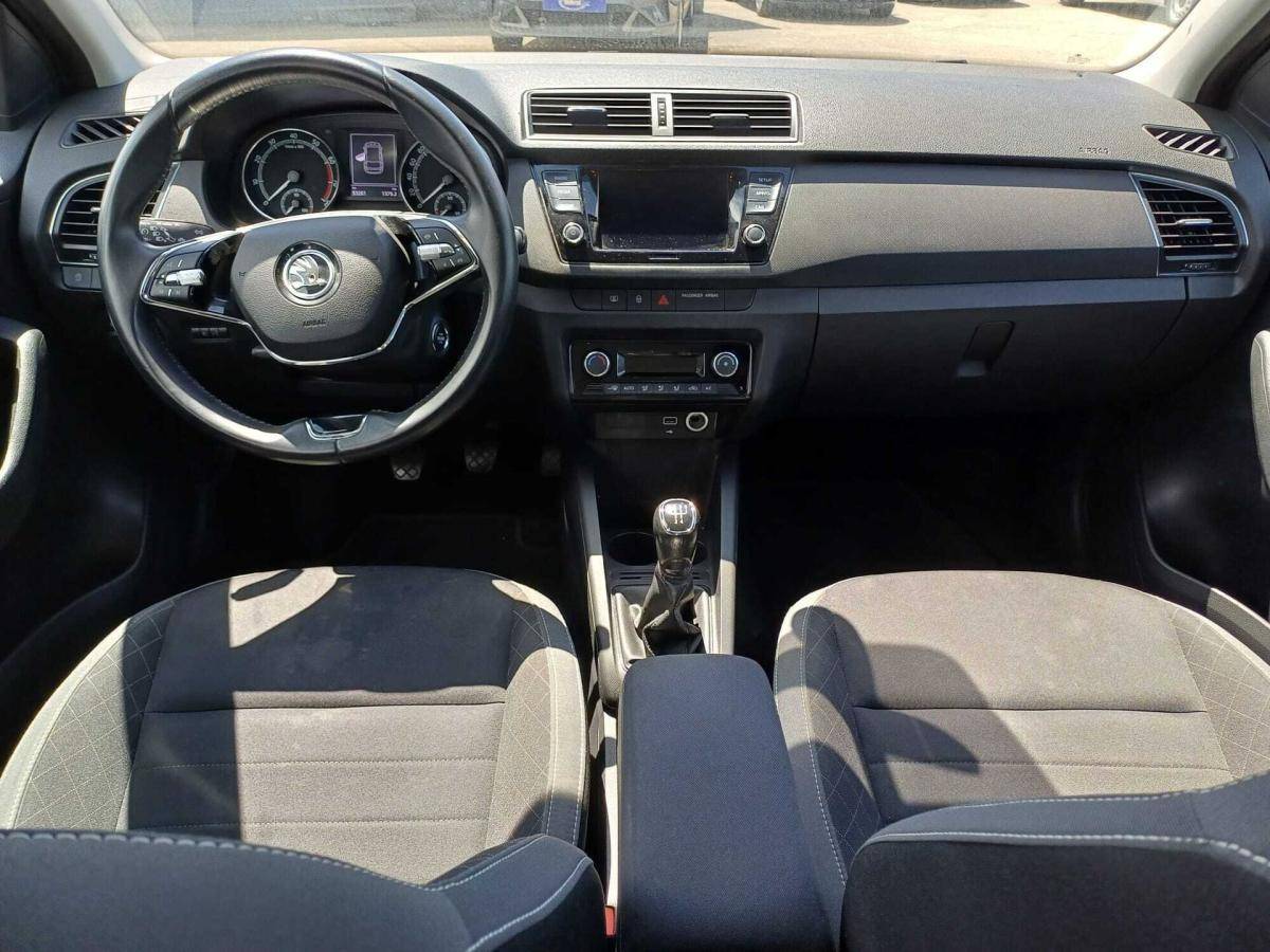 skoda-fabia-break-2022-gasolina-999cc