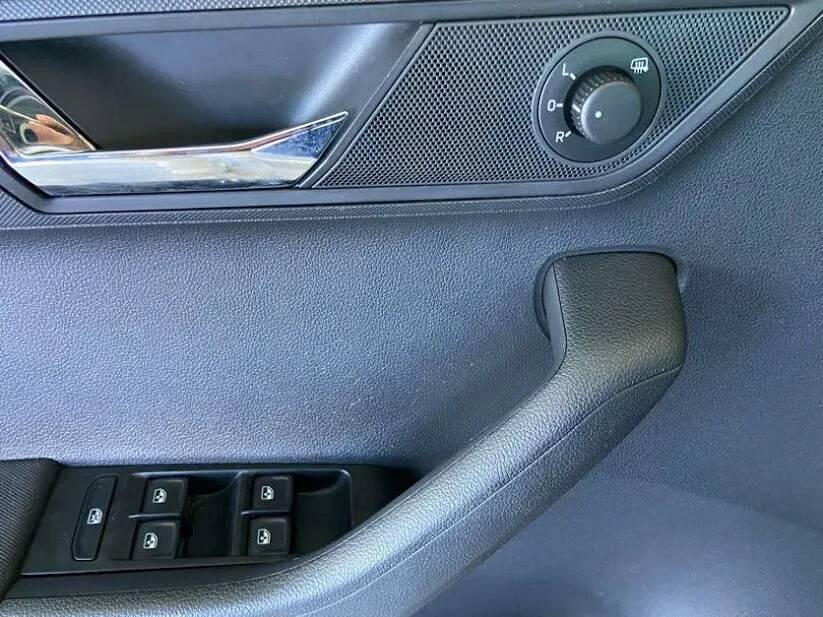 skoda-fabia-break-2022-gasolina-999cc