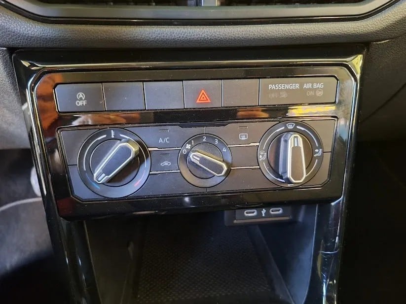 volkswagen-t-cross-2024-gasolina-999cc