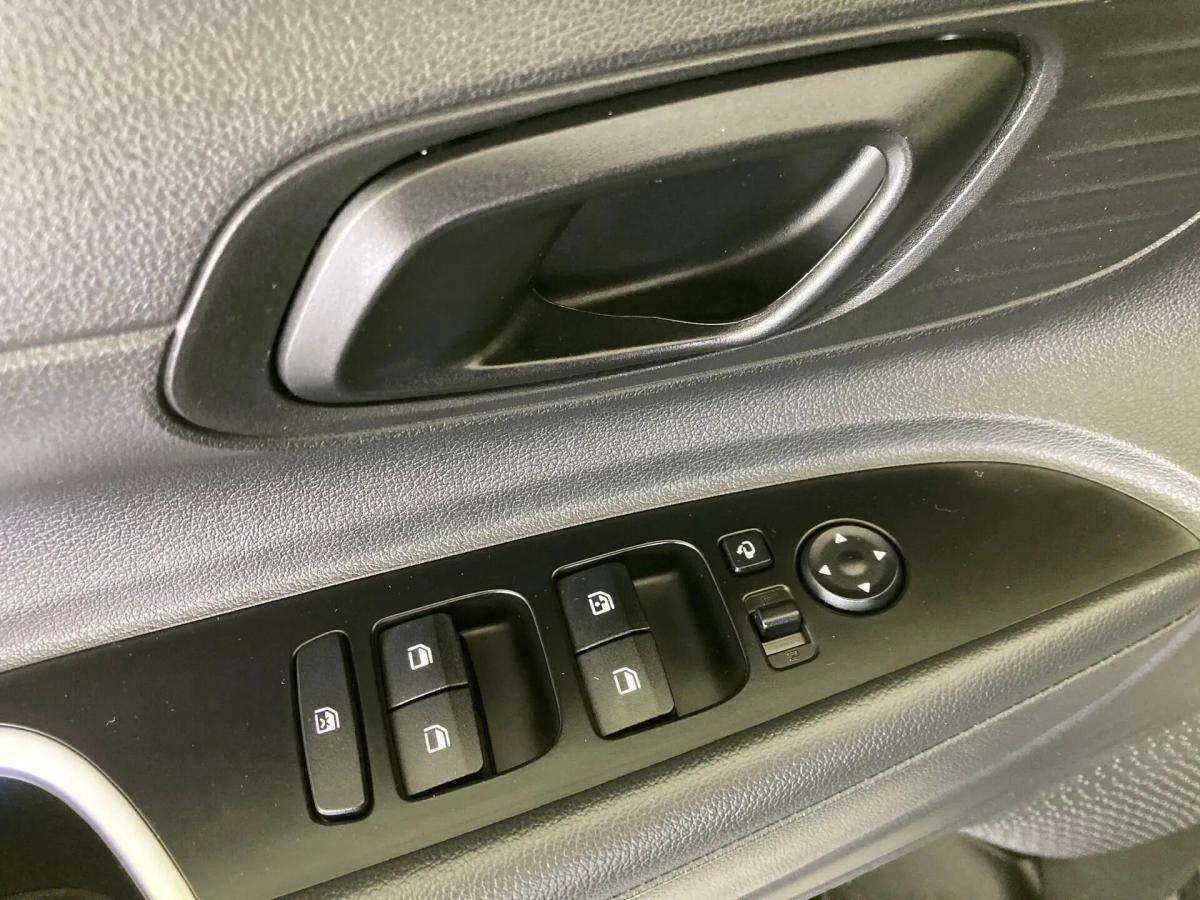 hyundai-bayon-2023-gasolina-998cc