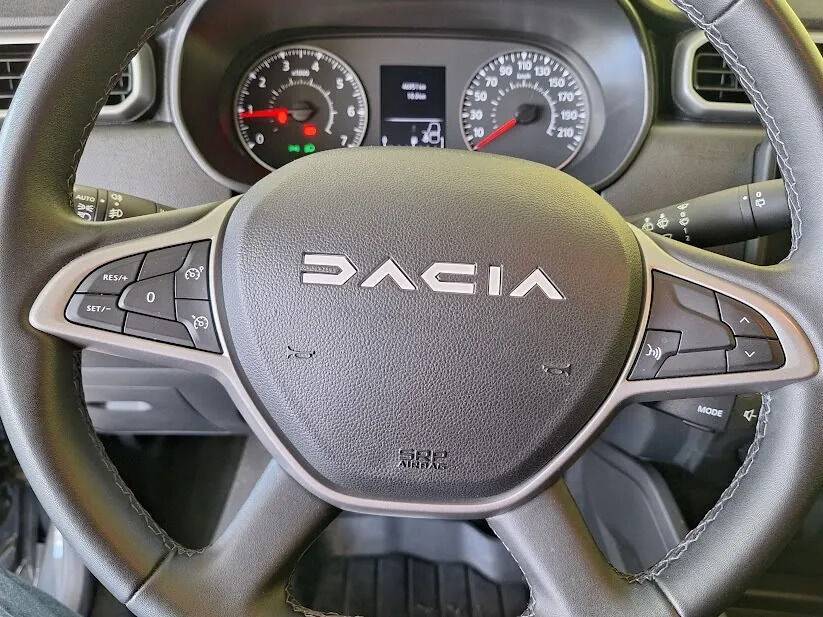 dacia-duster-2023-gasolina-999cc
