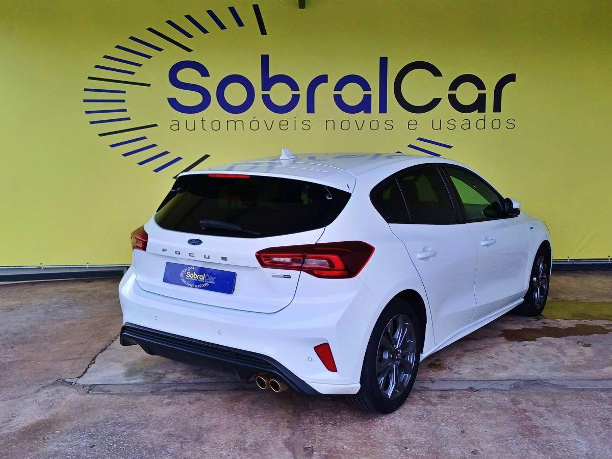 ford-focus-2022-gasolina-999cc