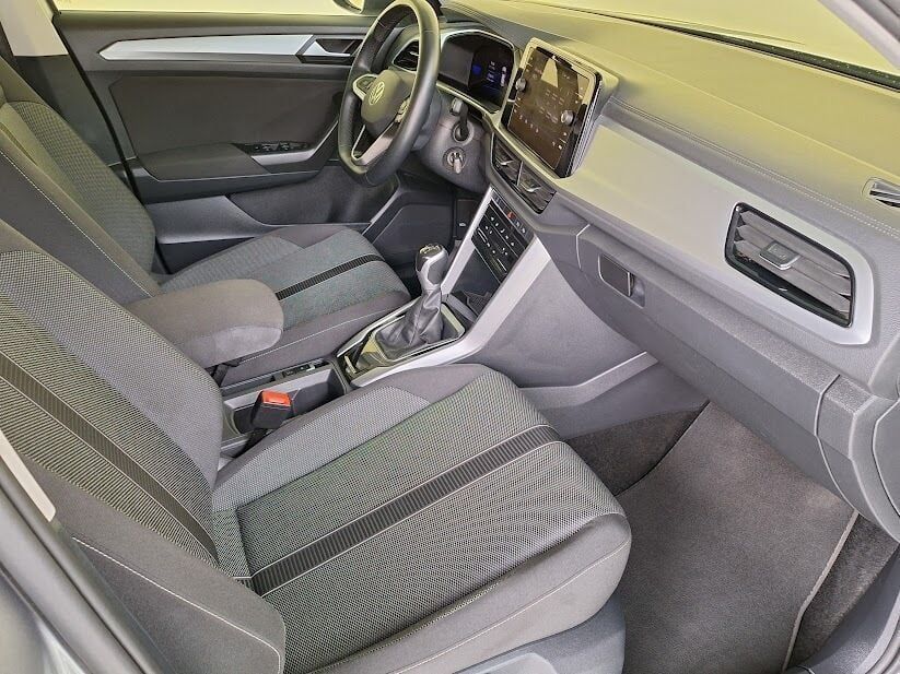 volkswagen-t-roc-2023-gasolina-999cc